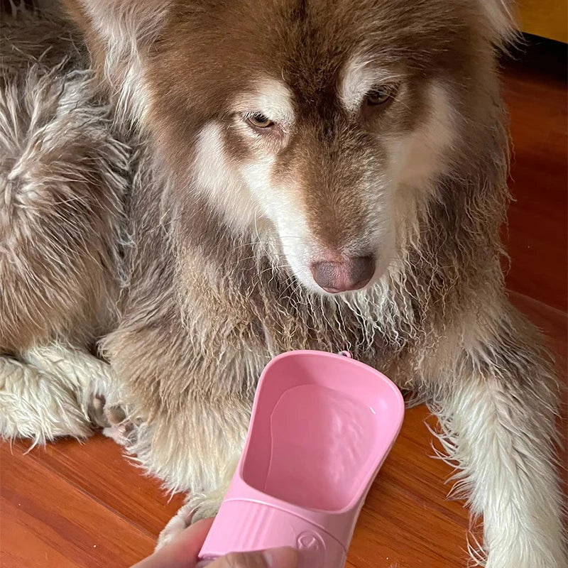 Garrafa de água portátil para cães com recipiente para comida, dispensador de água para animais de estimação 2 em 1 para cães pequenos e grandes, gatos etc ...