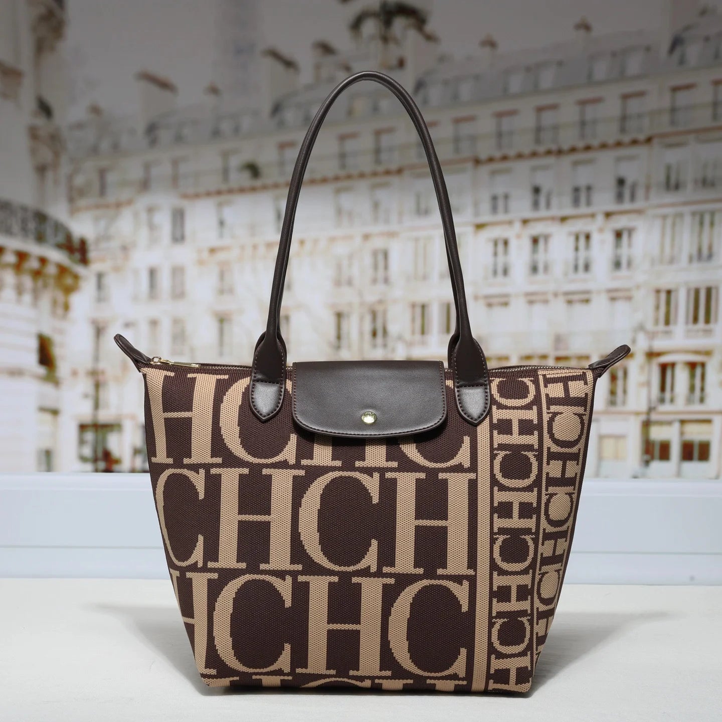 “O Presente Perfeito para Quem Sempre Esteve ao Seu Lado 💖”Para a Mulher Mais Importante da Sua Vida: Uma Bolsa Especial