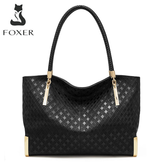 Presenteie com Beleza e Amor Neste Dia com uma linda bolsa que è puro luxo