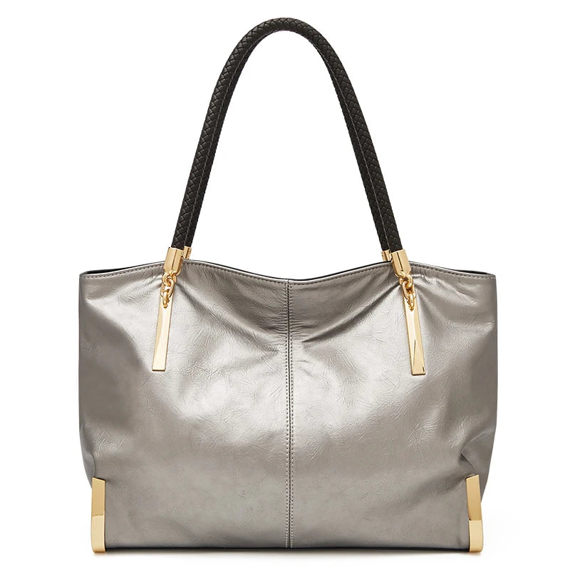 Presenteie com Beleza e Amor Neste Dia com uma linda bolsa que è puro luxo