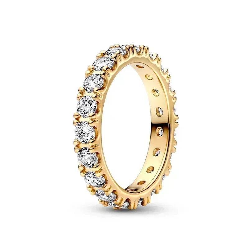 Anel requintado em prata de lei 925 com detalhes em ouro, modelo coroa em formato de coração brilhante, um sucesso de vendas e uma joia charmosa e moderna