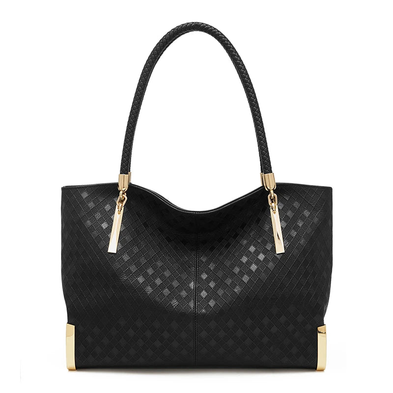 Presenteie com Beleza e Amor Neste Dia com uma linda bolsa que è puro luxo