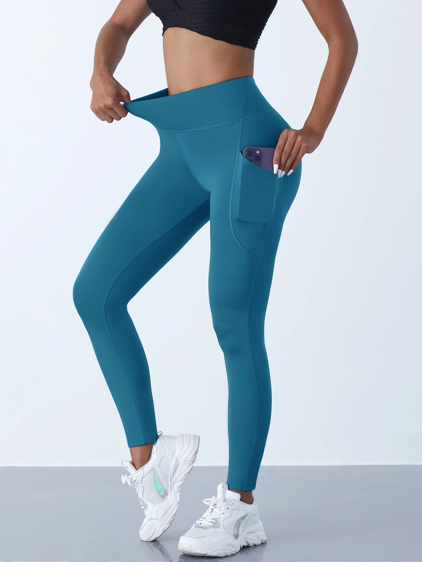 Conforto e praticidade, Calça Legging Feminina Cintura Alta, Elástica, parma Yoga, com Bolsos, Efeito Push-Up, Ideal para Fitness, Corrida e Esportes - Cor Sólida