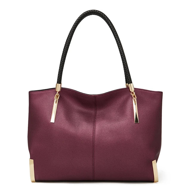 Presenteie com Beleza e Amor Neste Dia com uma linda bolsa que è puro luxo