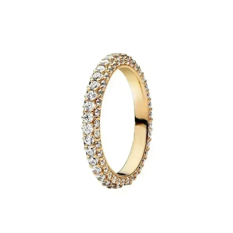 Anel requintado em prata de lei 925 com detalhes em ouro, modelo coroa em formato de coração brilhante, um sucesso de vendas e uma joia charmosa e moderna